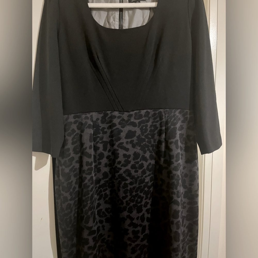 Tahari Black and Gray Animal Print Dress size 14